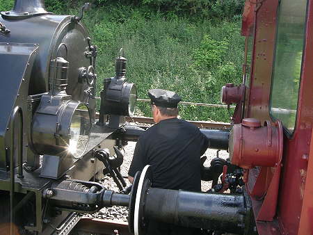 b09